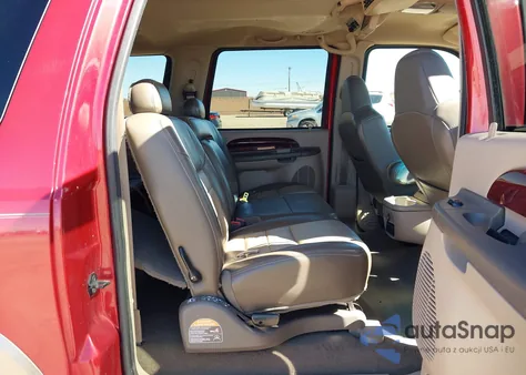 2004 Ford Excursion Eddie Bauer z USA, uszkodzony, nr VIN 1FMSU45P34EB95106